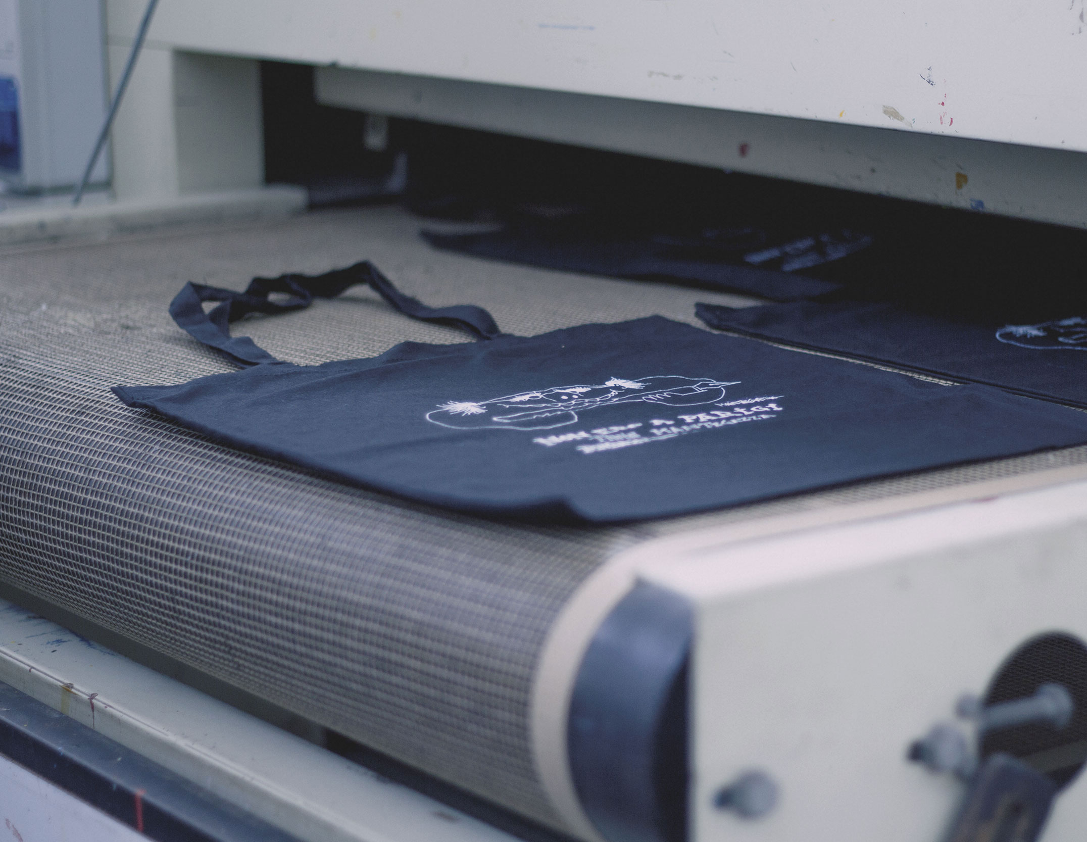 Shopper stampate in serigrafia e personalizzate per attività promozionali